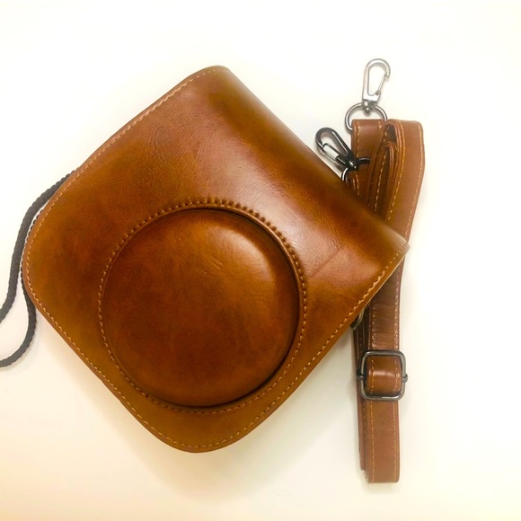 ✨📸 FUJIFILM INSTAX MINI 8 {black matte finish w/ case} - Picture 2 of 2